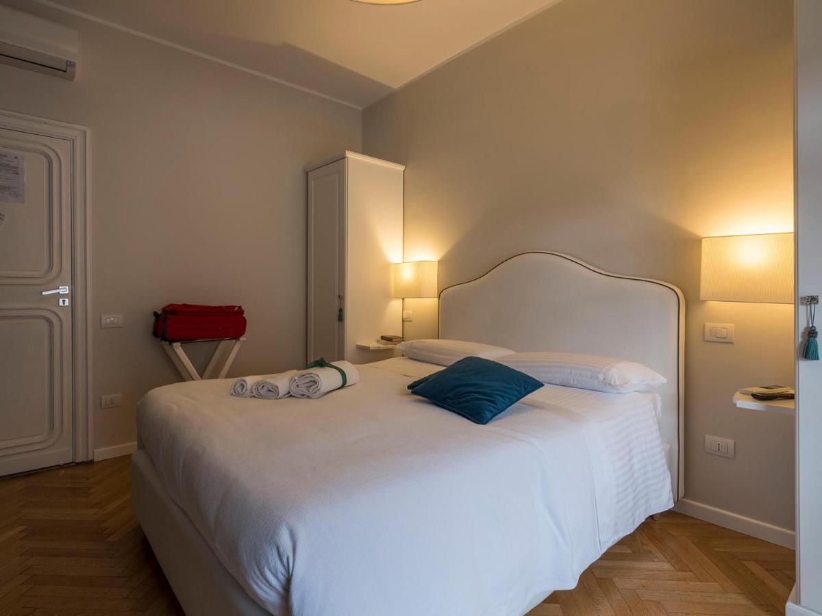 Bed and Breakfast Attico 195 à Salernes Extérieur photo